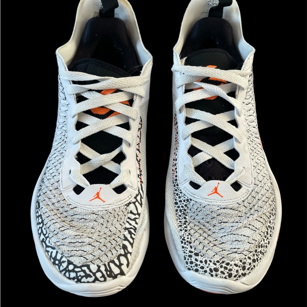 Luka 1 Basketball Shoes